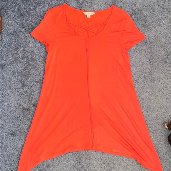 Tshirt - Picture 1 of 2